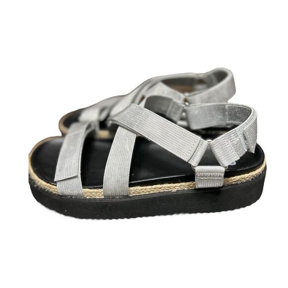 NWT BP Gage 8.5 Silver Platform Sandals Strappy Espadrille Beach Summer Festival - Picture 3 of 9